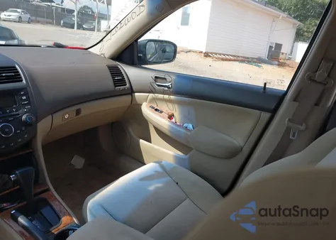 2005 Honda Accord 2.4 Ex из США, поврежденный, VIN 1HGCM56755A034697